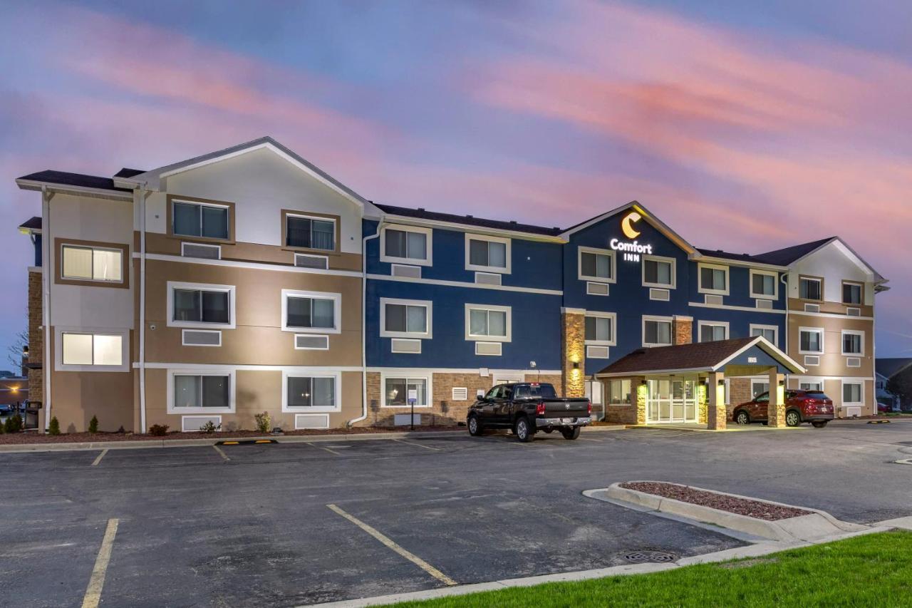 Comfort Inn Mount Pleasant - Расин Экстерьер фото
